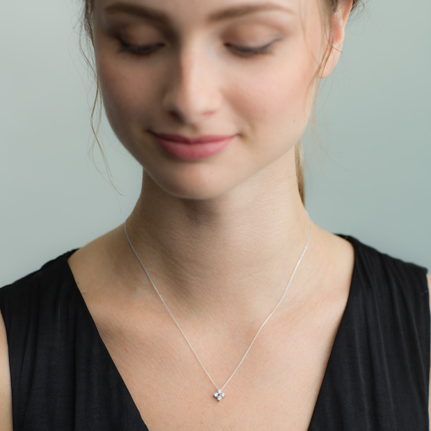 BRIGHTEST STAR DIAMOND NECKLACE(L)(1XN0671)Pt950 ネックレス