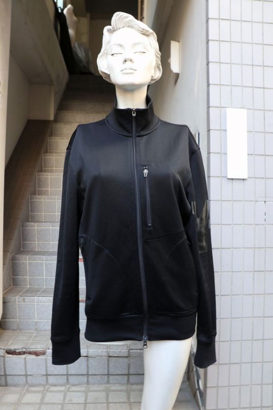 Y-3 YOHJI YAMAMOTO ワイスリー ヨウジヤマモト】ロゴプリントジャージ